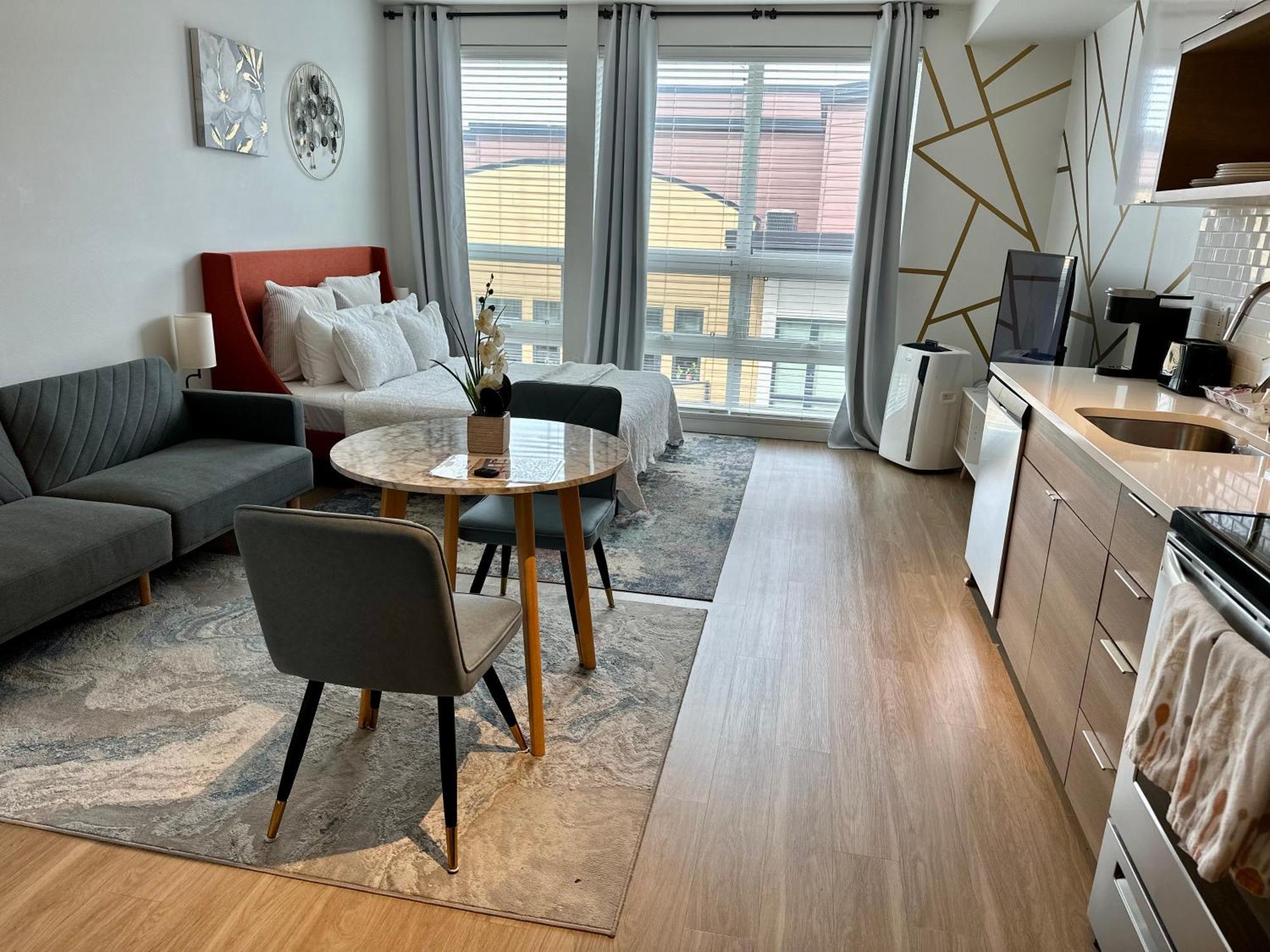 Top Luxury Lifestyle- Downtown Tacoma Near Everything Convention Center And More Extérieur photo